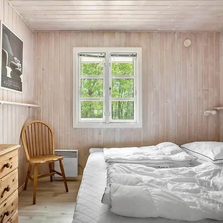 1486-aakirkeby-fyrrebakken-1